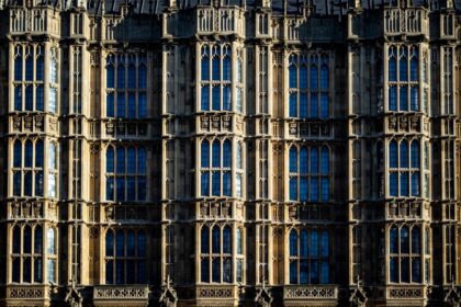 photo-1655978313774-4fe1279ff867