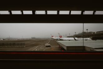 photo-1682410641694-98fe54272913