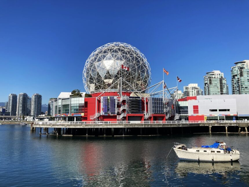 photo-1697985808899-3a2b87686677-3