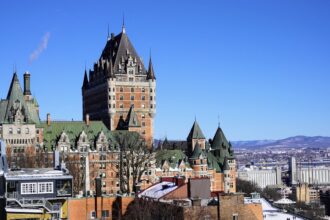 photo-1711505200880-b234abe7c524