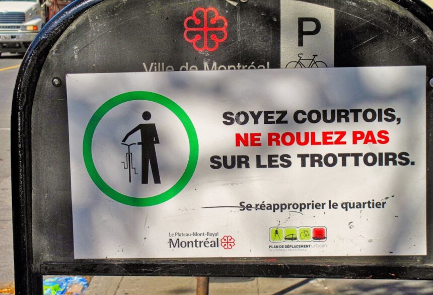 photo-1718880442202-8121842856d8-5