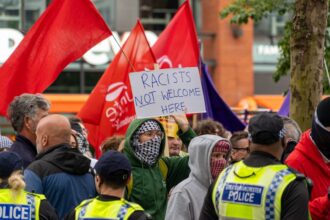 photo-1722681916078-d8880fd939d7