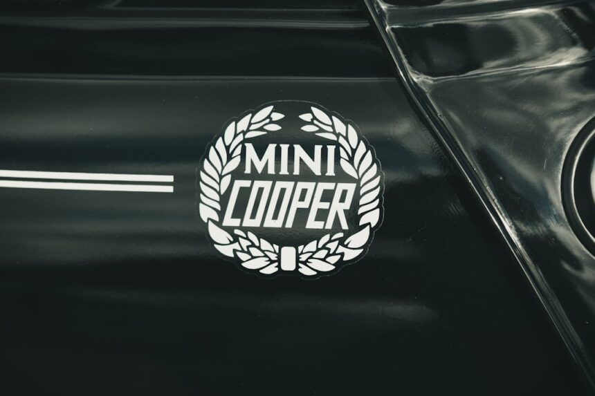 photo-1758620316764-dca1a0a1d9ca