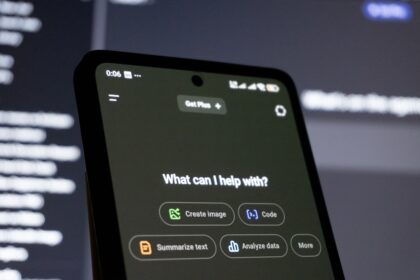 photo-1762330467475-a565d04e1808-1