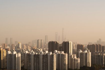 photo-1764483966782-17125e91e812