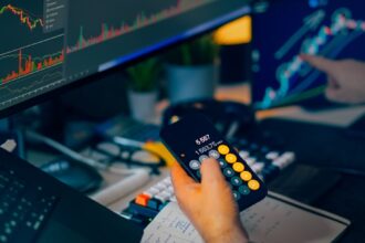 photo-1768055104895-e6185762f2a9