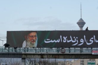 skynews-ayatollah-ali-khamenei_7180253