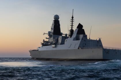 skynews-hms-dragon-navy_7181129-1