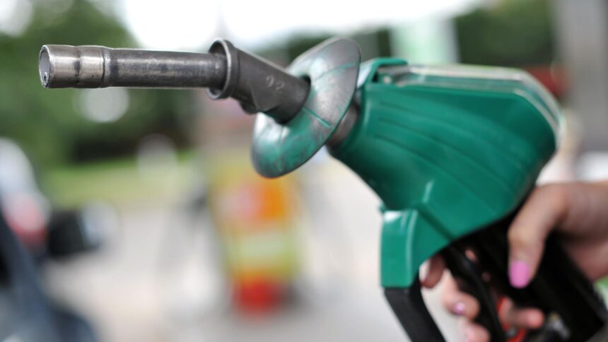skynews-petrol-pump-petrol_7179801-1