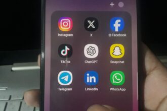 skynews-social-media-chatgtp_7160420-3