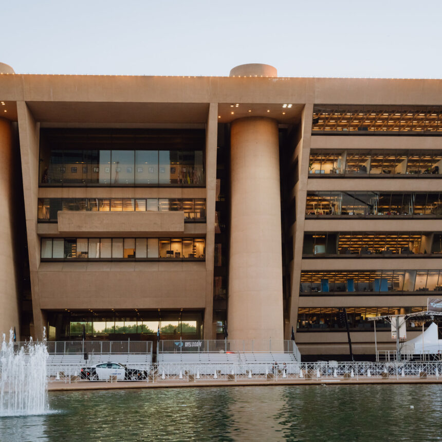 00nat-dallas-cityhall-body-1-zglj-mediumSquareAt3X