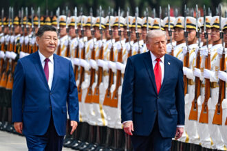 15nat-chineseamericans-fqmj-mediumSquareAt3X-1