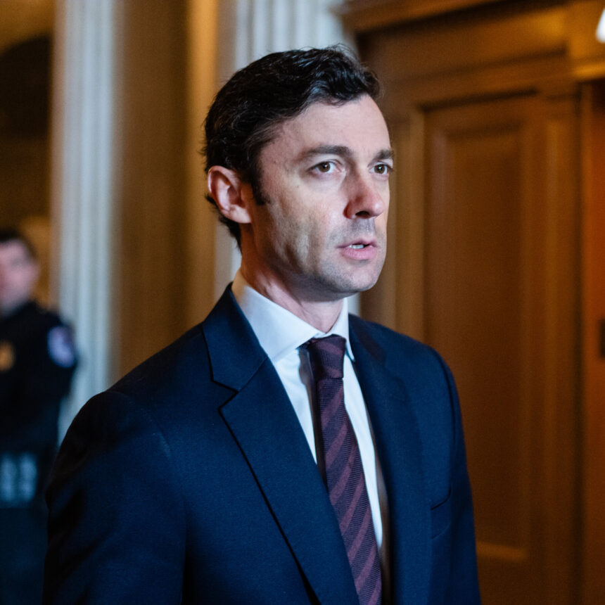 18pol-georgia-senate-ossoff-fbzc-mediumSquareAt3X
