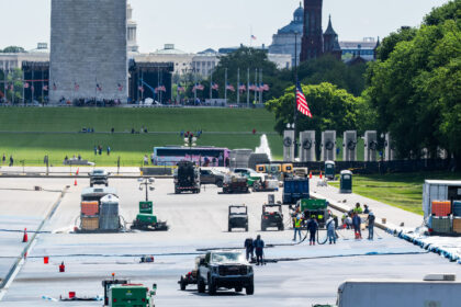 19DC-REFLECTING-POOL-01-lqfg-mediumSquareAt3X-5