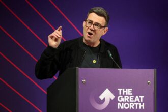2026-05-18T133925Z_651342405_RC2OBLAGNIIO_RTRMADP_3_BRITAIN-POLITICS-BURNHAM-1