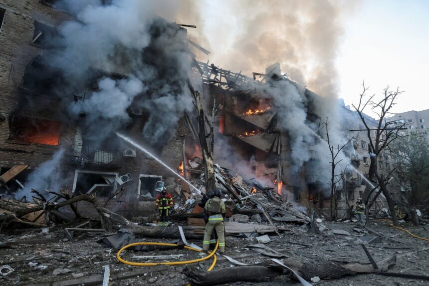 2026-05-24T064047Z_1850346677_RC2HFLASO1FC_RTRMADP_3_UKRAINE-CRISIS-ATTACK-KYIV