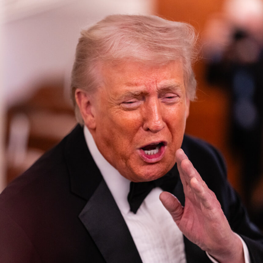 20DC-TRUMPLEGAL-top-qvmc-mediumSquareAt3X-4