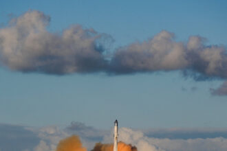 21db-spacex-jvhk-mediumSquareAt3X