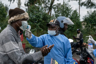 22dc-ebola-travel-qljp-mediumSquareAt3X-1