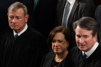 23DC-SCOTUS-TRUMP-hmvt-mediumSquareAt3X-3