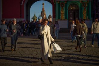 APTOPIX_Russia_Daily_Life_63712