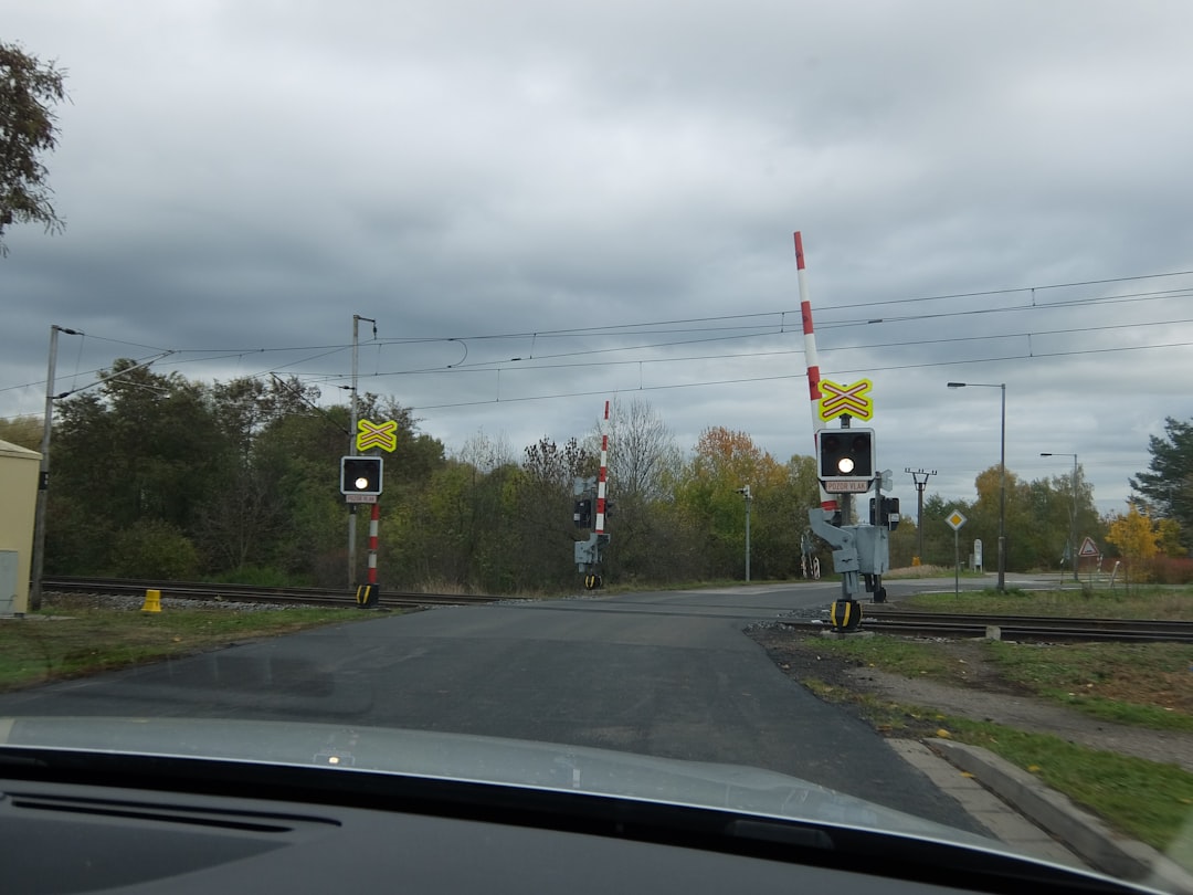 Mixed Signals from Both Sides