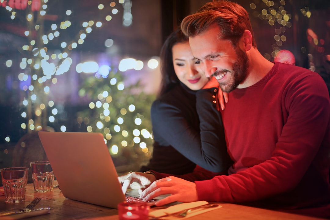 Navigating the Online Dating Minefield