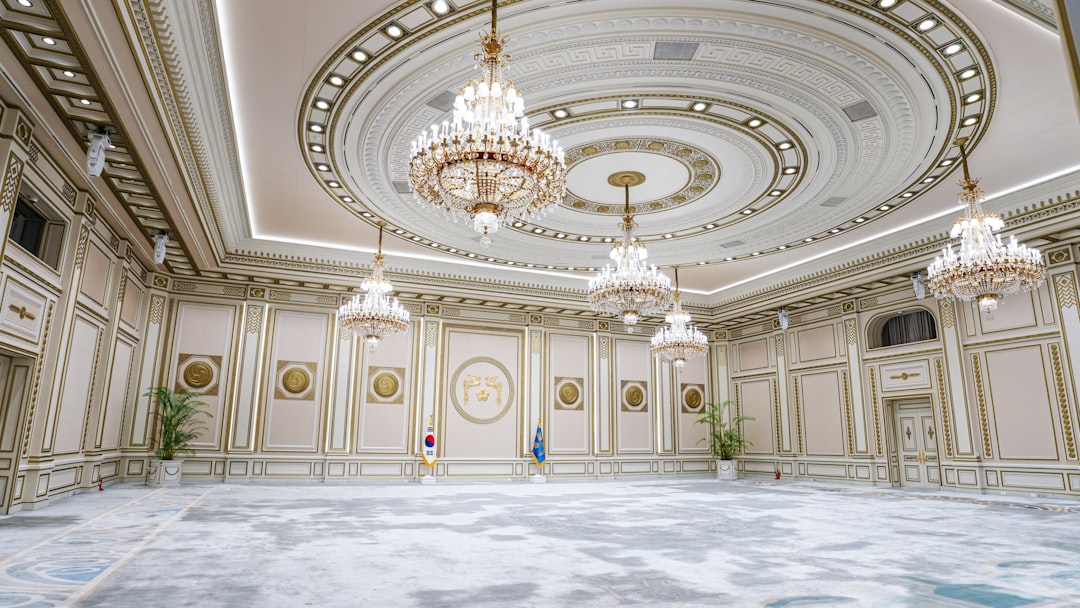Political Strategy in the Ballroom