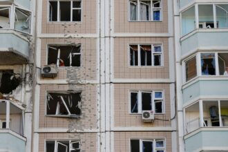 skynews-apartment-stirke-strike_7251057-3