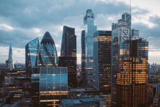 skynews-city-of-london-skyline_7230803-7