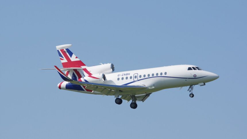 skynews-dassault-falcon-900lx_7257803-1