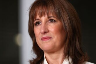 skynews-rachel-reeves-chancellor_7197230-9