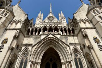 skynews-royal-courts-of-justice_7258843-2