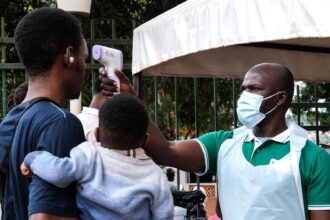 skynews-uganda-ebola_7250940-4