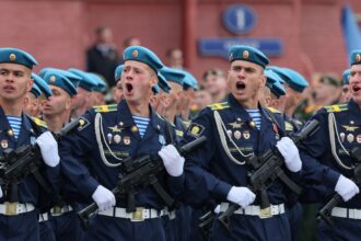skynews-victory-day-moscow_7243305-2