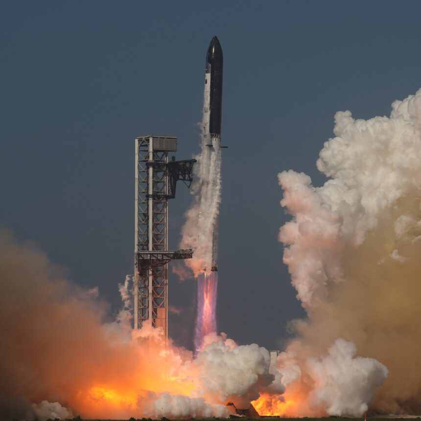 00Biz-SpaceX-Range-ktfb-mediumSquareAt3X-9