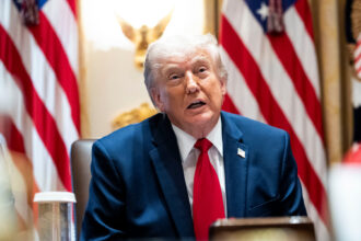02biz-ai-trump-1-fbpz-mediumSquareAt3X