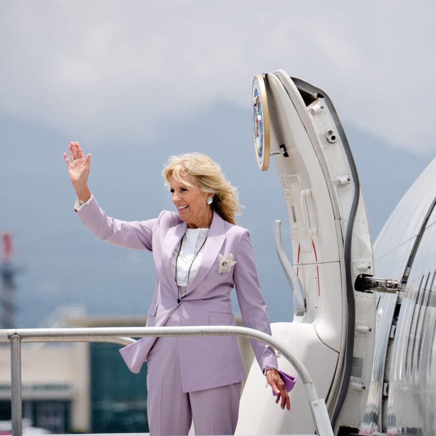 02dc-biden-01-lvqt-mediumSquareAt3X