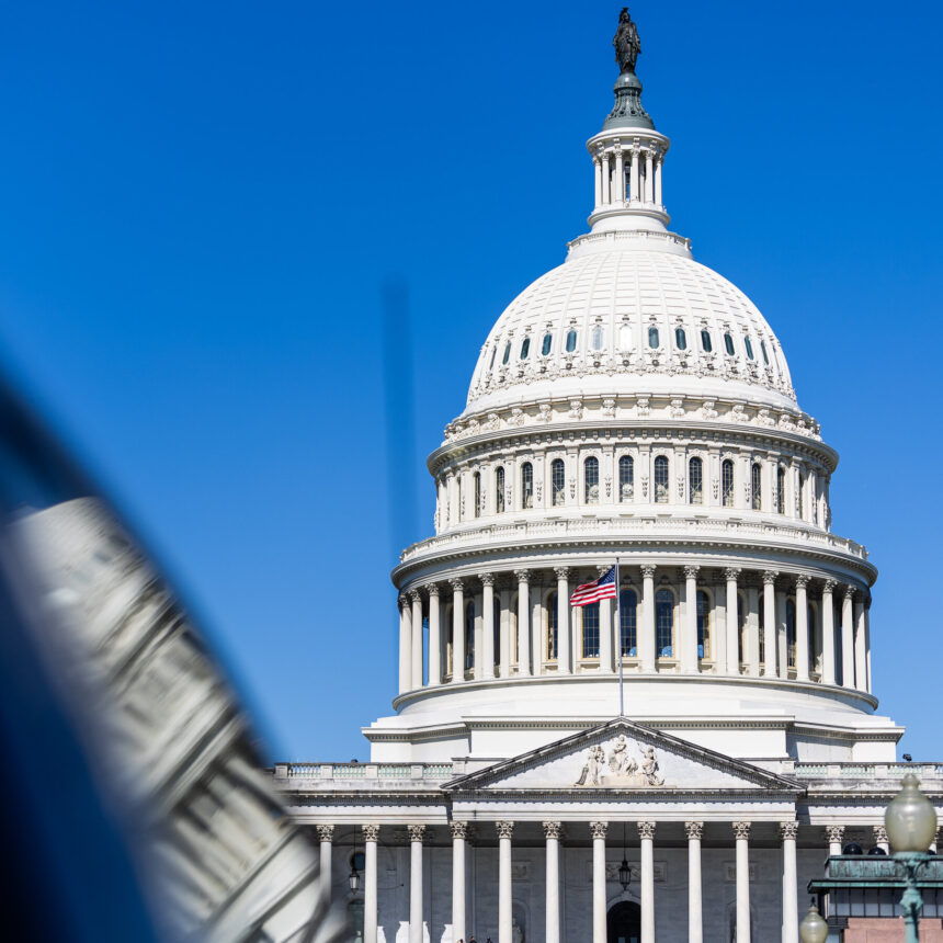 03dc-cong-fgqj-mediumSquareAt3X-1