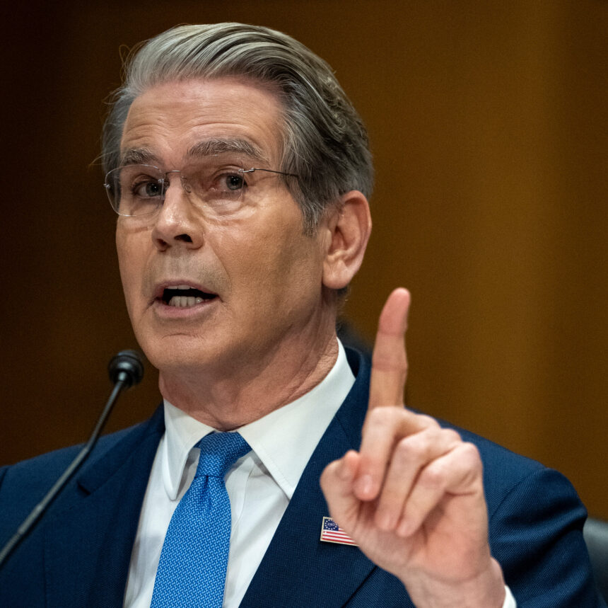 03trump-news-bessent-tillis-pulte1-gzjv-mediumSquareAt3X-v4-1
