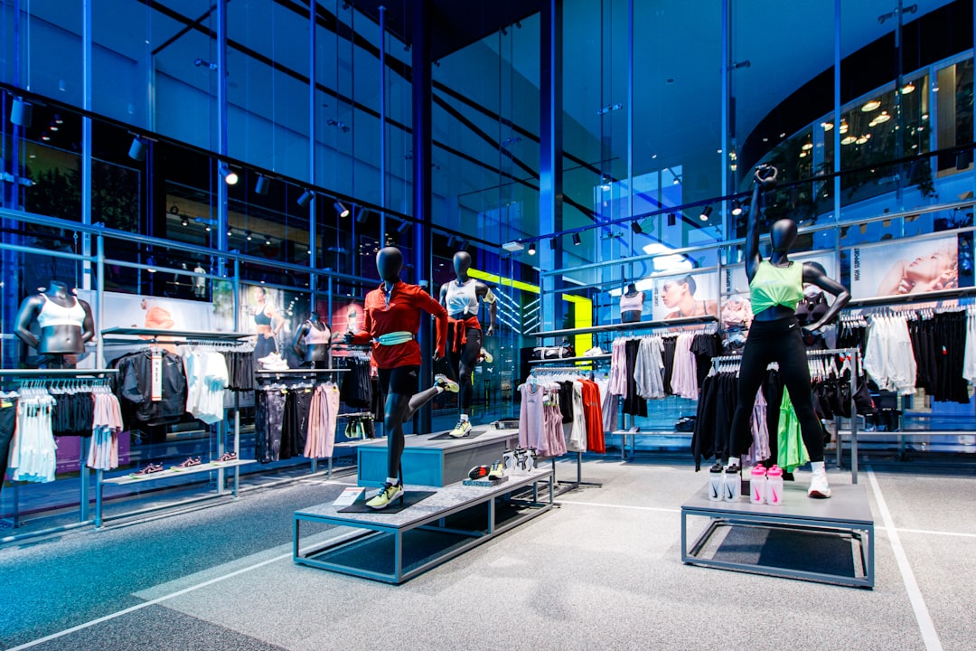 Industry Context: Retail Transformation Amidst Uncertainty
