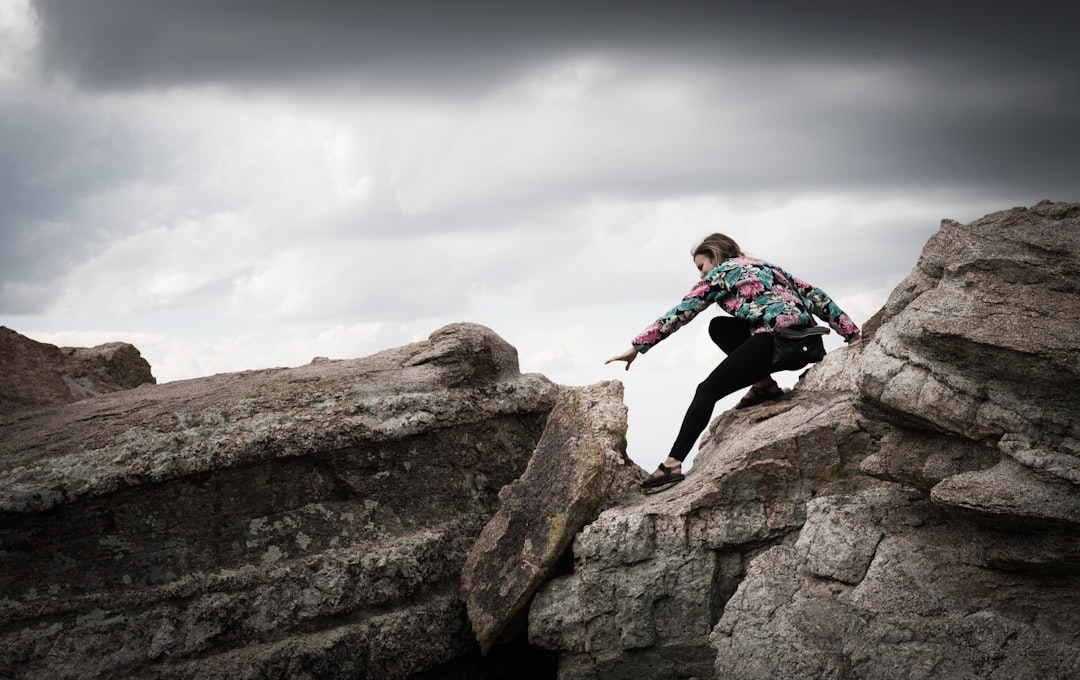 A Leadership at Risk