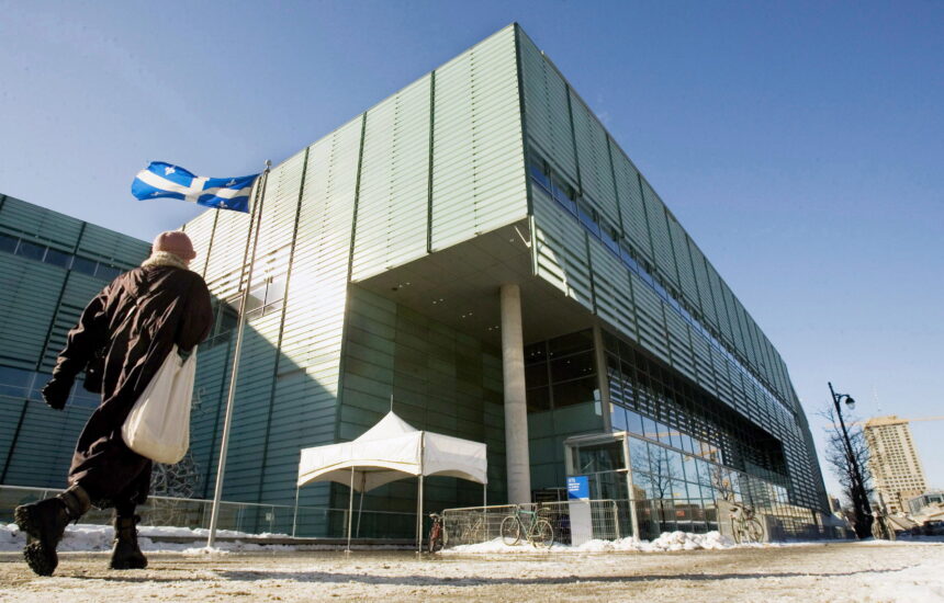 quebec-library-37
