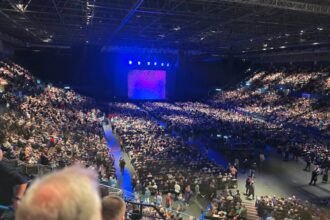 skynews-peter-kay-birmingham_7236651