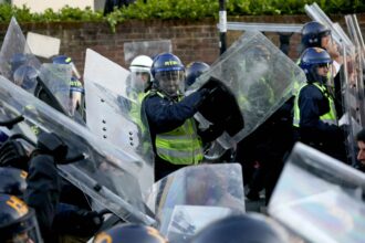 skynews-protest-vikrum-digwa_7264182