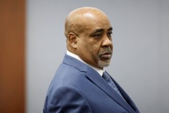 2026-08-26T211221Z_1410278710_RC2L6NAI9NGM_RTRMADP_3_PEOPLE-TUPAC-MURDER-COURT