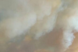 23nat-reno-fire-01-lkbv-mediumSquareAt3X-1