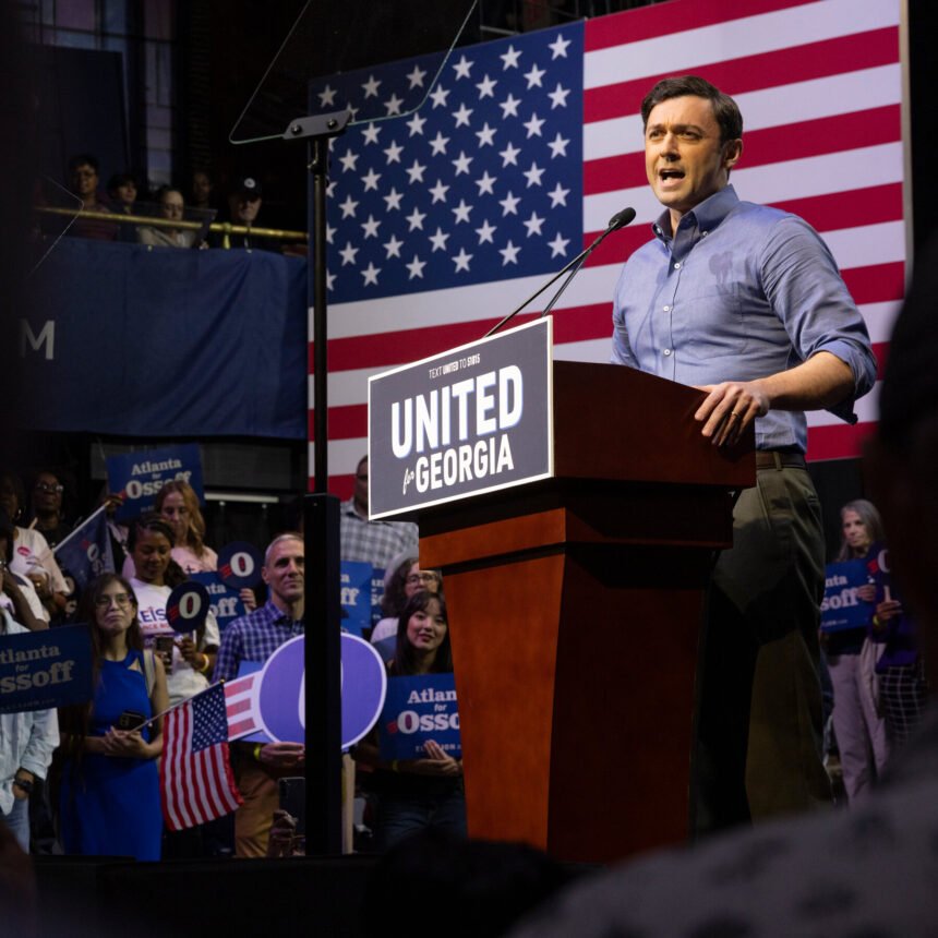 25pol-dems-campaign-ads-photo-bqmz-mediumSquareAt3X