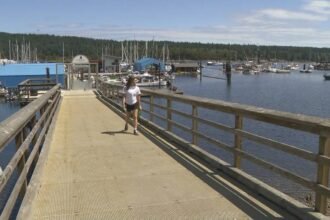 WEB_RUSTAD_LADYSMITH_ZUSSMAN