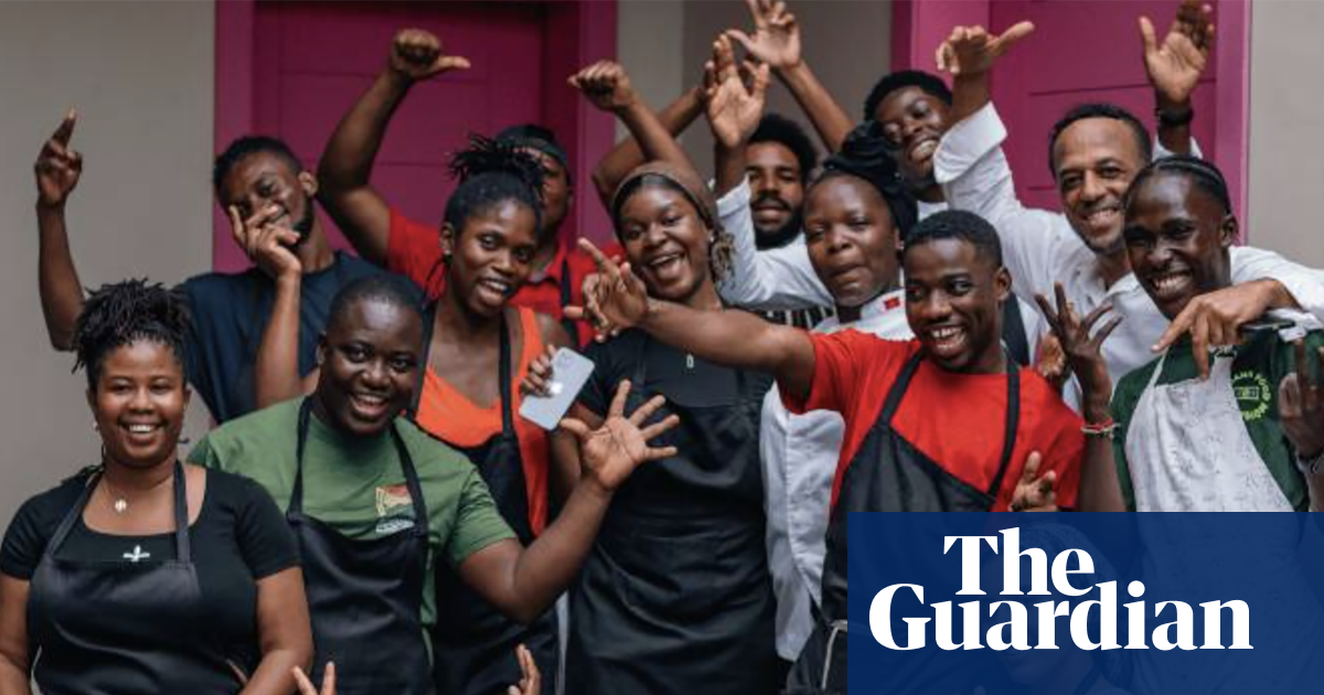 From Cafe Tables to Culinary Revolution